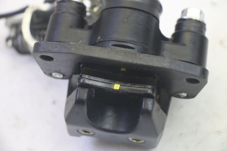 photo de BREMSZANGE ROLL LOCK PIAGGIO MP3 HPE 350 (2018 - 2020) - Oberflächenzustand und Material