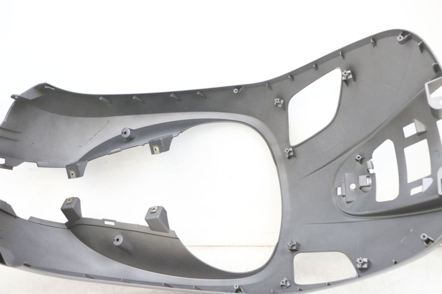 photo de FRONTVERKLEIDUNG  SYM FIDDLE 3 III 125 (2014 - 2020) - Details der Befestigungspunkte