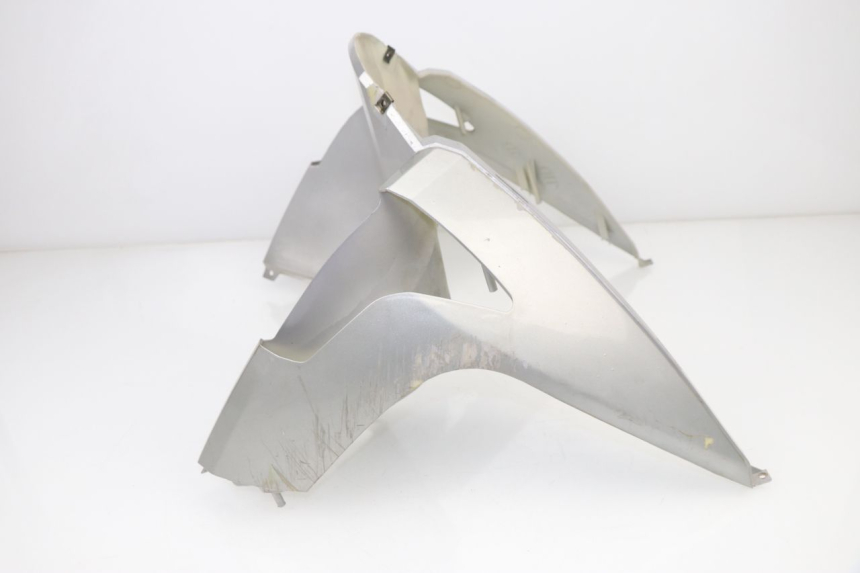 photo de FRONTVERKLEIDUNG  REVATTO FUTURA GT 125 (2006 - 2008)