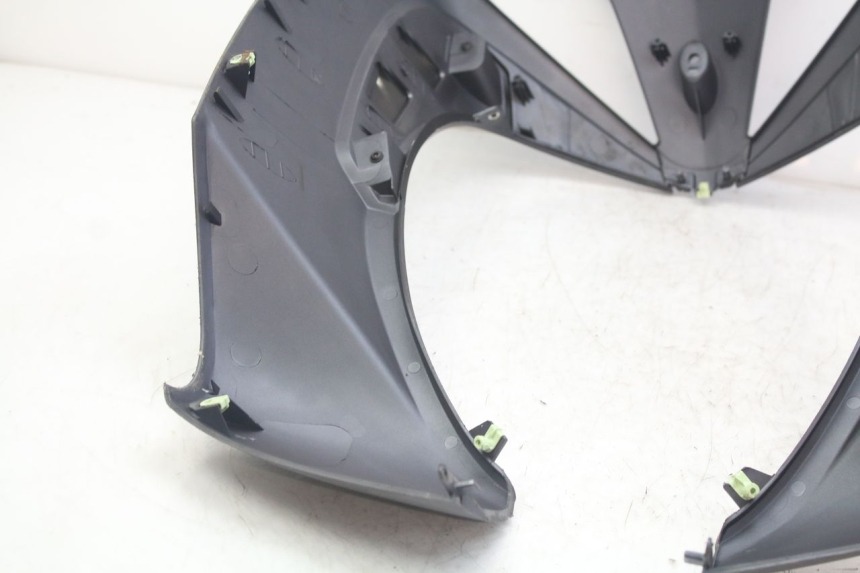 photo de FRONTVERKLEIDUNG  PEUGEOT GEOPOLIS RS 125 (2007 - 2009)