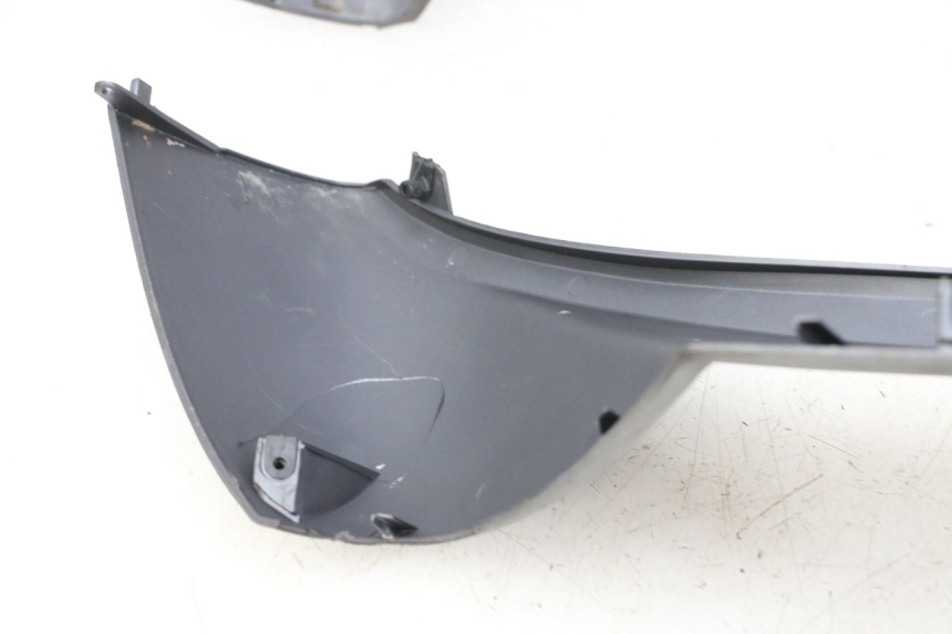 photo de FRONTVERKLEIDUNG  PEUGEOT GEOPOLIS RS 125 (2007 - 2009)