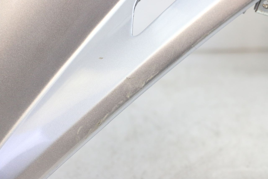 photo de FRONTVERKLEIDUNG  SYM GTS EVO 125 (2009 - 2013) - Alternativer Blickwinkel