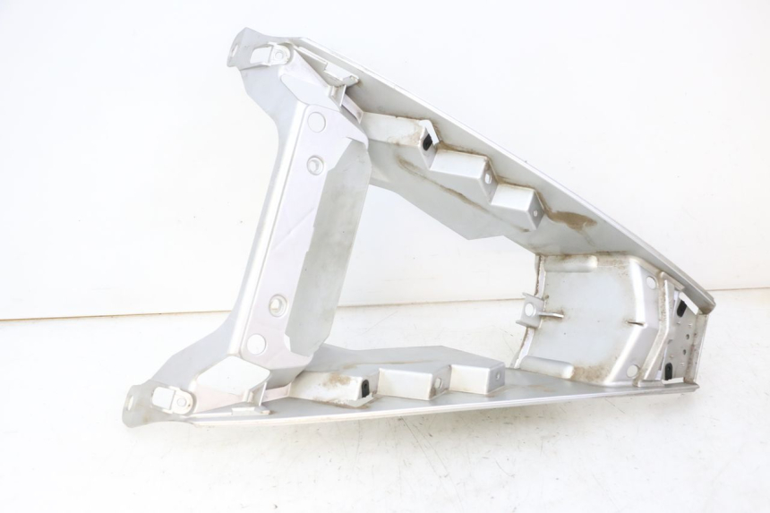 photo de UNTERE FRONTVERKLEIDUNG PEUGEOT CITYSTAR 50 (2013 - 2017)