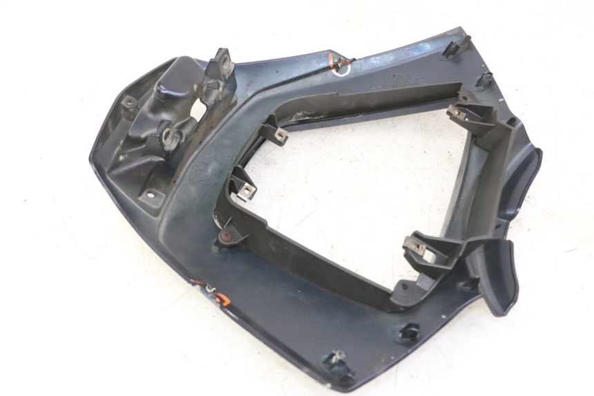 photo de FRONTVERKLEIDUNG UNTER PIAGGIO MP3 LT 300 (2010 - 2016)