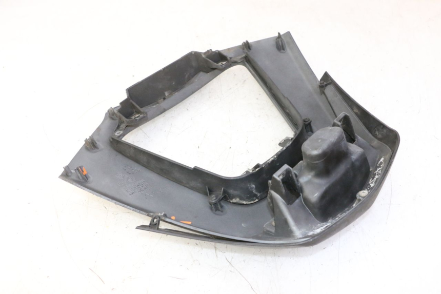 photo de FRONTVERKLEIDUNG UNTER PIAGGIO MP3 500 (2011 - 2015)