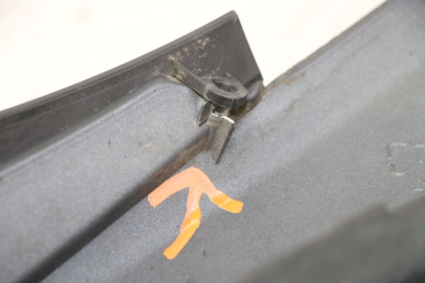 photo de FRONTVERKLEIDUNG UNTER PIAGGIO MP3 500 (2011 - 2015)