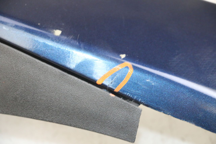 photo de FRONTVERKLEIDUNG UNTER PIAGGIO MP3 RL 250 (2007 - 2010) - Gesamtansicht des Produkts