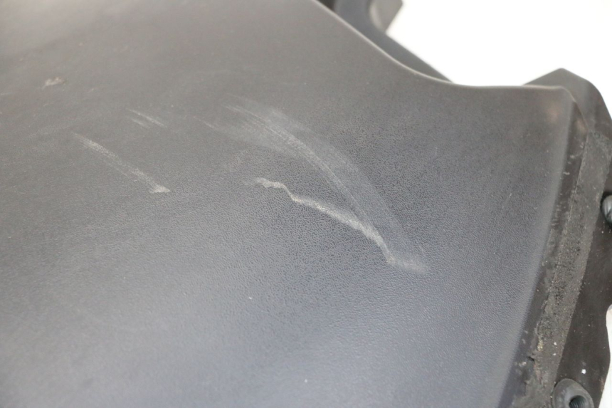 photo de INNENVERKLEIDUNG DER FRONT SUZUKI BURGMAN 125 (2007 - 2014)