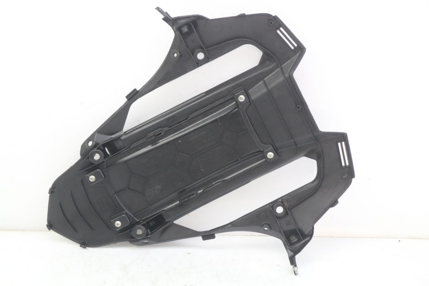 photo de INNERE FRONTVERKLEIDUNG HONDA FORZA 125 (2015 - 2016)