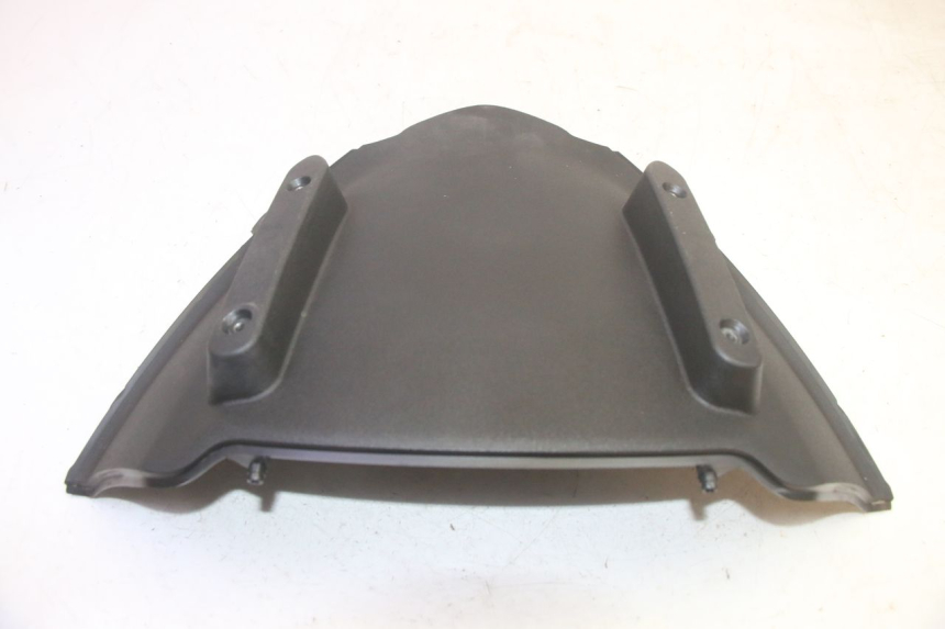 photo de INNERE FRONTVERKLEIDUNG PIAGGIO MP3 HPE 350 (2018 - 2020) - Zoom auf Gebrauchszustand