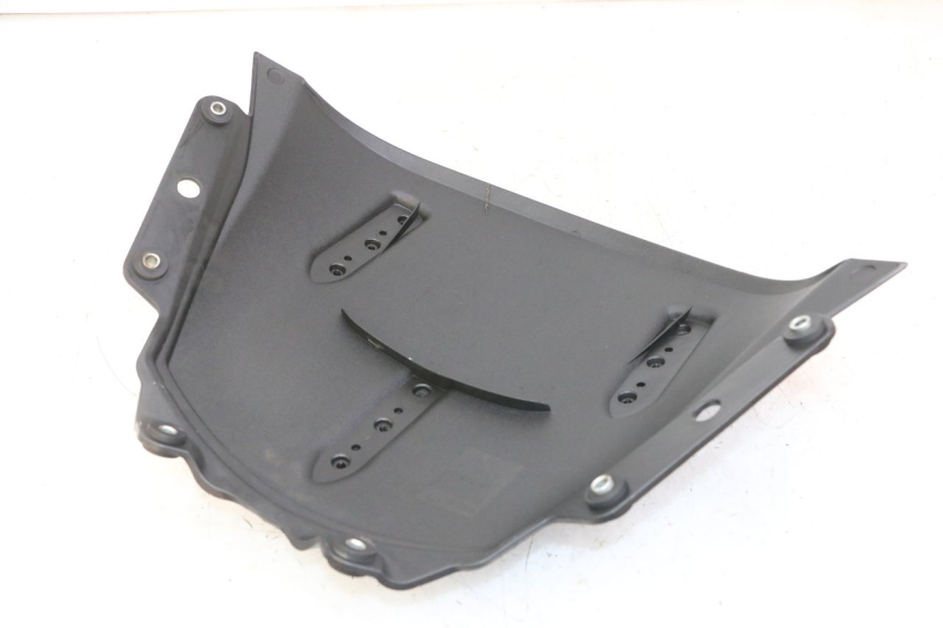 photo de INNERE FRONTVERKLEIDUNG PIAGGIO MP3 LT 300 (2010 - 2016)