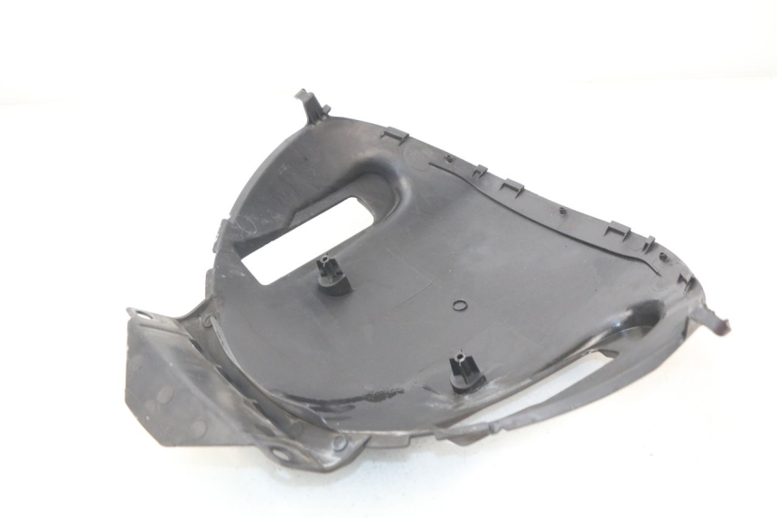 photo de INNENVERKLEIDUNG DER FRONT SUZUKI BURGMAN 650 (2002 - 2004)