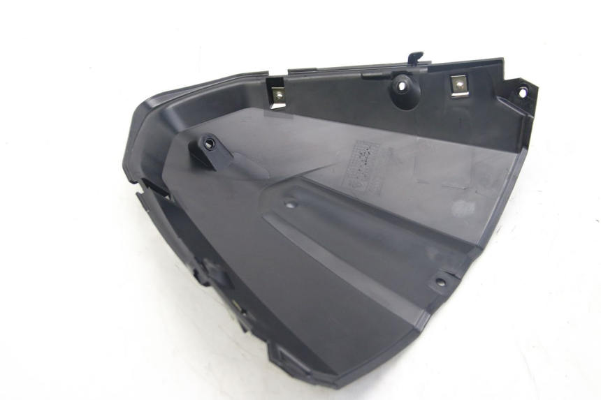photo de INNENVERKLEIDUNG DER FRONT SYM JET 4 4T 50 (2018 - 2021)