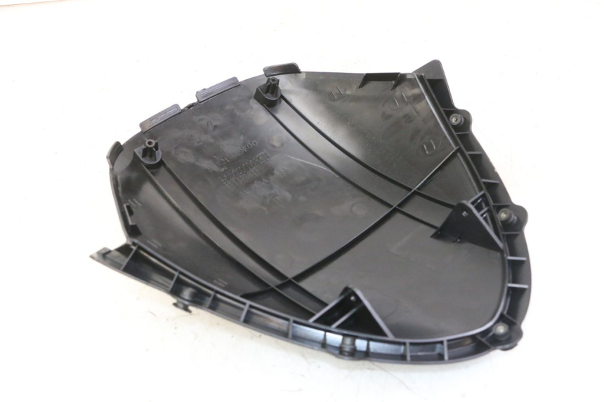 photo de INNENVERKLEIDUNG DER FRONT SUZUKI UH BURGMAN 125 (2002 - 2006)