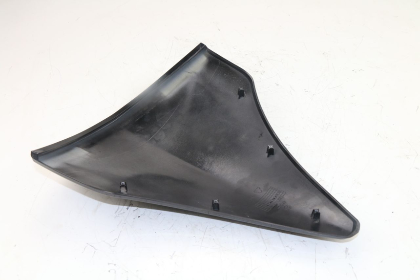 photo de INNERE FRONTVERKLEIDUNG PIAGGIO X10 500 (2012 - 2018)