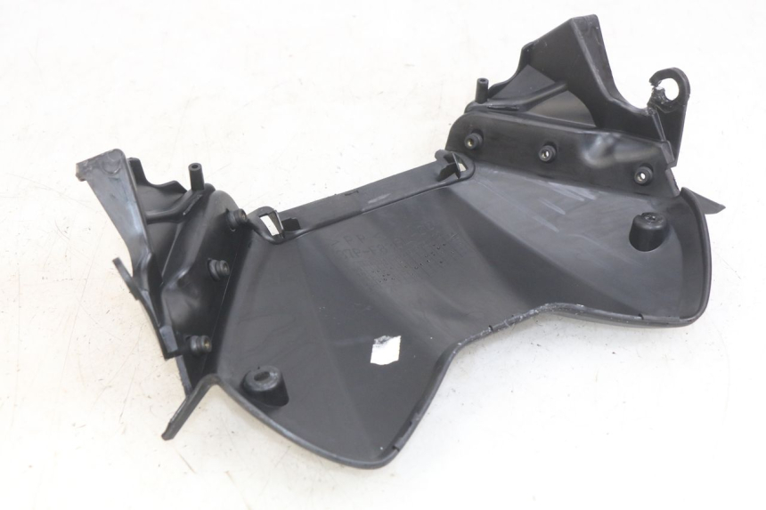 photo de INNENVERKLEIDUNG DER FRONT YAMAHA X-MAX XMAX 125 (2010 - 2014)