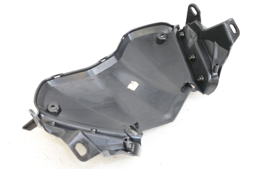 photo de INNENVERKLEIDUNG DER FRONT YAMAHA X-MAX XMAX 125 (2010 - 2014)