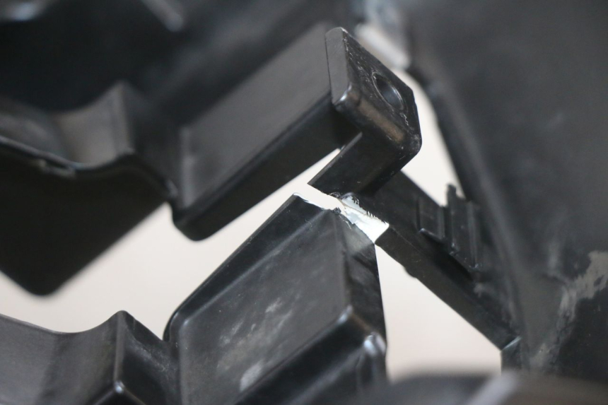 photo de FRONTVERKLEIDUNG  PIAGGIO MP3 HPE 300 (2019 - 2026) - Qualität der Gebrauchtware