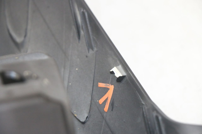 photo de FRONTVERKLEIDUNG  PIAGGIO MP3 HPE 300 (2019 - 2026) - Gesamtansicht des Produkts