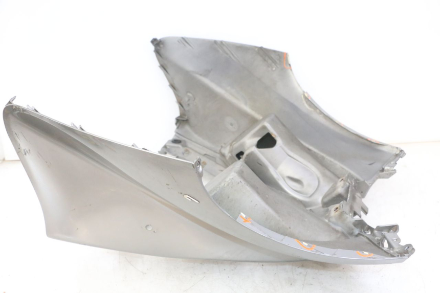 photo de FRONTVERKLEIDUNG  PIAGGIO MP3 LT 300 (2010 - 2016)