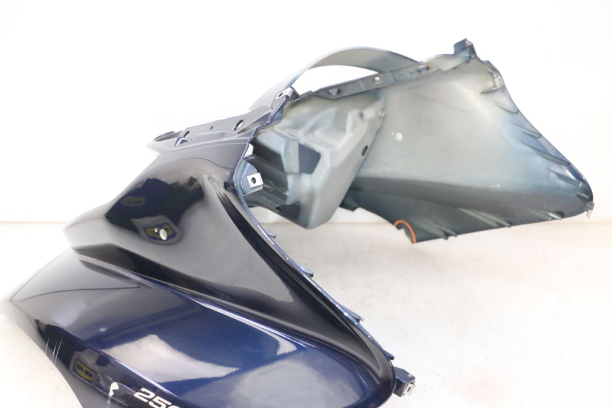 photo de FRONTVERKLEIDUNG  PIAGGIO MP3 RL 250 (2007 - 2010)