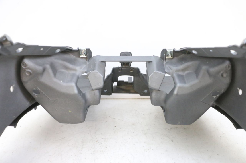 photo de FRONTVERKLEIDUNG  PIAGGIO MP3 500 (2016 - 2018) - Zoom auf Komponenten