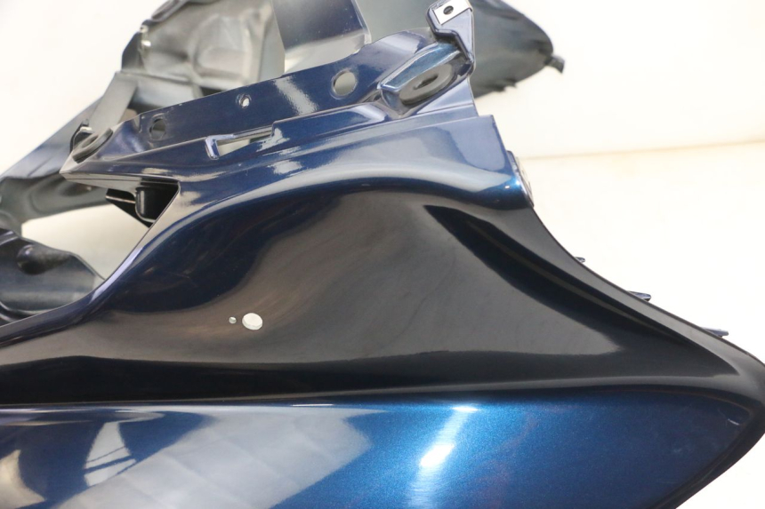 photo de FRONTVERKLEIDUNG  PIAGGIO MP3 RL 250 (2007 - 2010) - Charakteristische Merkmale