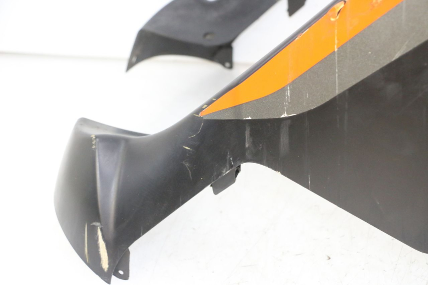 photo de FRONTVERKLEIDUNG  PIAGGIO NRG POWER PUREJET 50 (2018 - 2021)