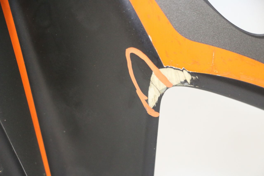 photo de FRONTVERKLEIDUNG  PIAGGIO NRG POWER PUREJET 50 (2018 - 2021)