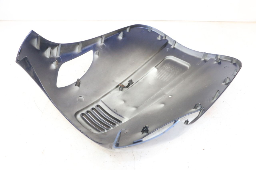 photo de FRONTVERKLEIDUNG  JM MOTORS OLDIES GT 4T 50 (2018 - 2025) - Details der Befestigungspunkte