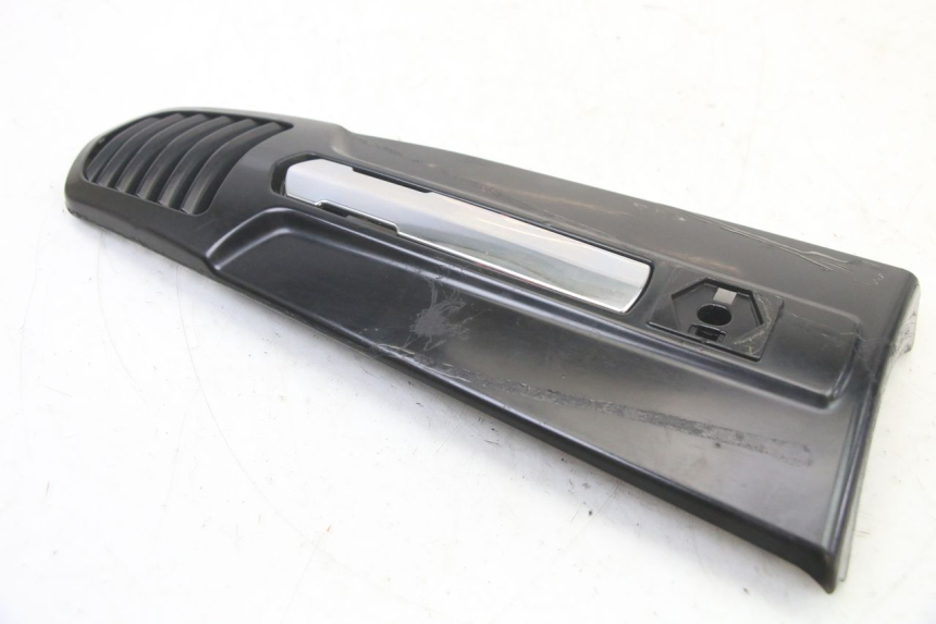 photo de VORDERSEITE PIAGGIO VESPA S 2T 50 (2007 - 2014)