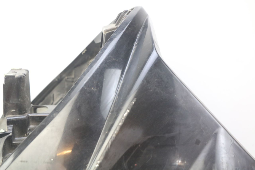 photo de VORDERSEITE PEUGEOT SATELIS COMPRESSOR K15 125 (2006 - 2009)