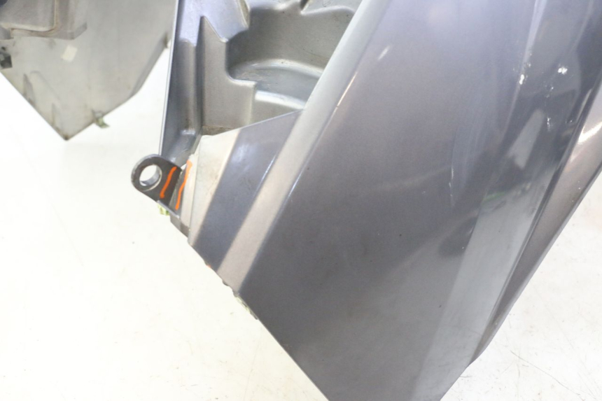 photo de FRONTVERKLEIDUNG  PEUGEOT SATELIS 250 (2006 - 2012)