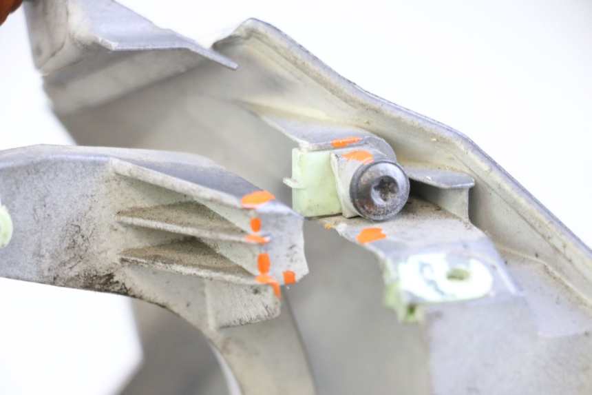 photo de FRONTVERKLEIDUNG  PEUGEOT SATELIS 250 (2006 - 2012)