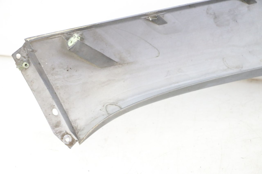 photo de FRONTVERKLEIDUNG  PEUGEOT SATELIS 250 (2006 - 2012)