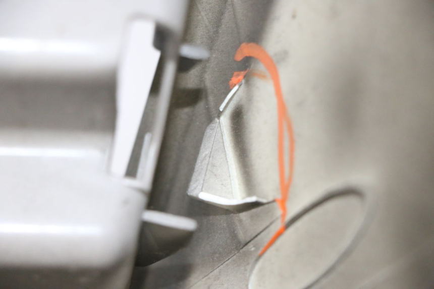 photo de FRONTVERKLEIDUNG  PEUGEOT SATELIS 125 (2006 - 2009)