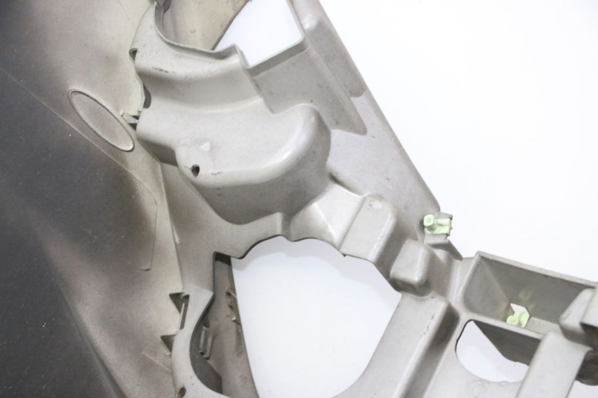 photo de FRONTVERKLEIDUNG  PEUGEOT SATELIS 125 (2006 - 2009)