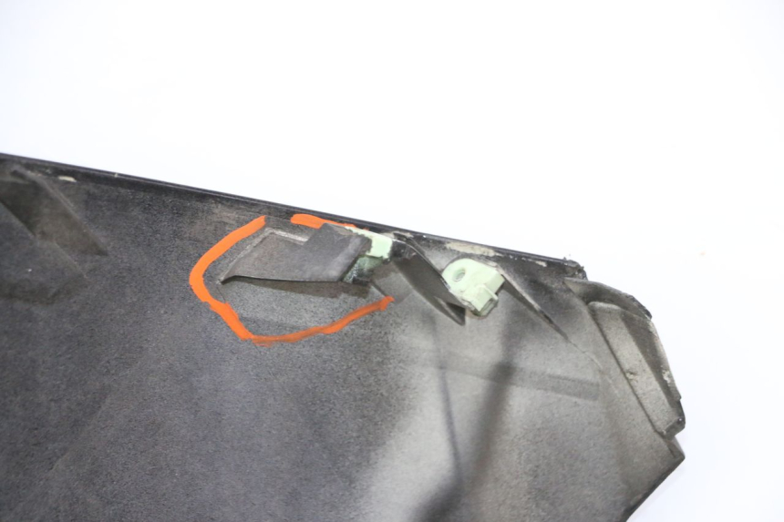 photo de FRONTVERKLEIDUNG  PEUGEOT SATELIS 125 (2006 - 2009)