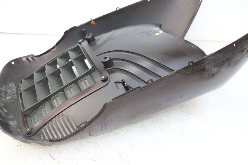photo de FRONTVERKLEIDUNG  APRILIA SCARABEO GT TOURING 125 (1999 - 2005)