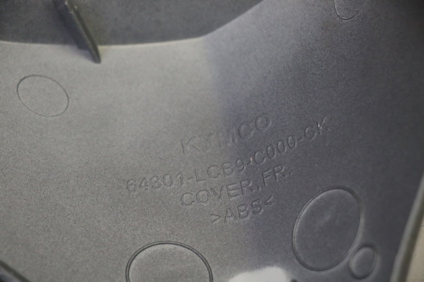 photo de OBERES VORDERTEIL KYMCO AGILITY 4T 50 (2018 - 2022) - Details der Befestigungspunkte