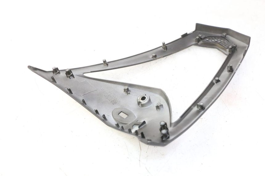 photo de FRONTVERKLEIDUNG OBEN KYMCO AGILITY NAKED RENOUVO 2T 50 (2011 - 2018)