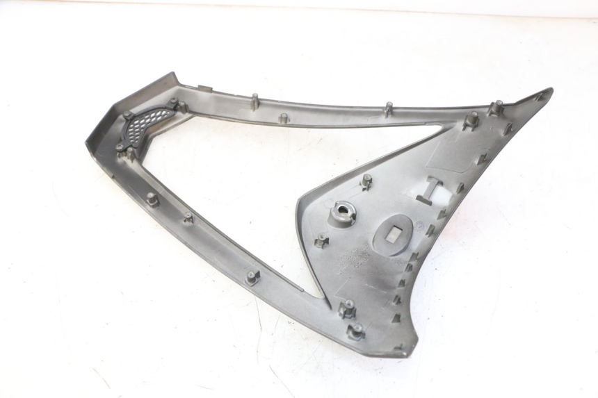 photo de FRONTVERKLEIDUNG OBEN KYMCO AGILITY NAKED RENOUVO 2T 50 (2011 - 2018)