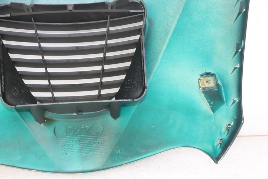 photo de FRONTVERKLEIDUNG OBEN PEUGEOT ELYSEO 125 (1999 - 2004)