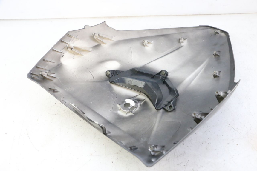 photo de FRONTVERKLEIDUNG OBEN JM MOTORS EVOLIS 4T 50 (2018 - 2022)