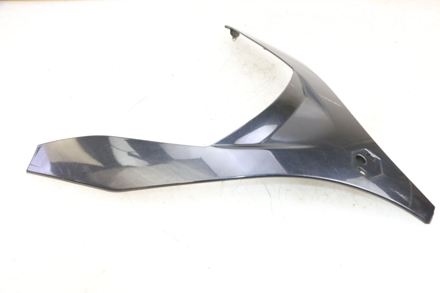 photo de OBERE VORDERSEITE PIAGGIO MP3 125 (2006 - 2014) - Details der Befestigungspunkte