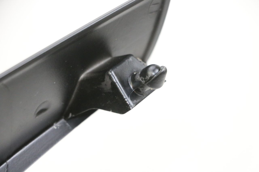 photo de FRONTVERKLEIDUNG OBEN PIAGGIO MP3 500 (2016 - 2018) - Detailansicht des Bauteils