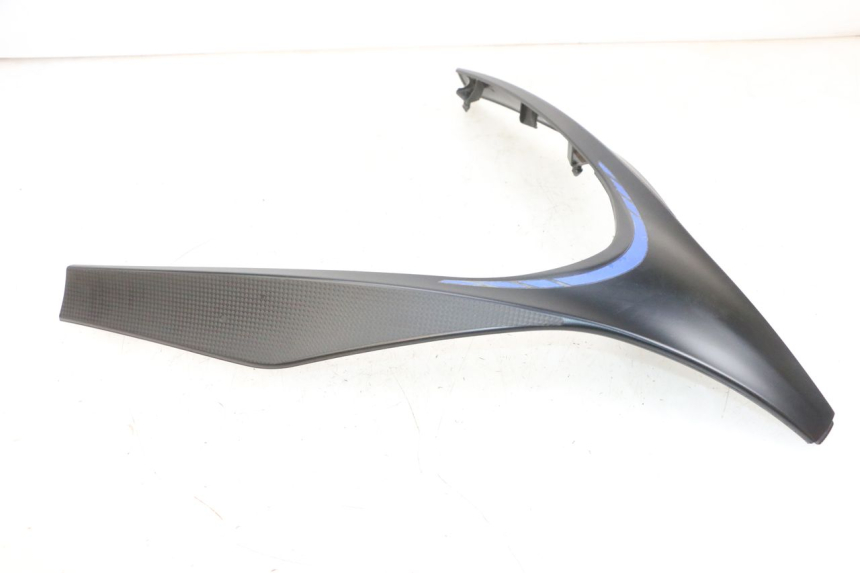 photo de FRONTVERKLEIDUNG OBEN PIAGGIO MP3 500 (2016 - 2018) - Kennzeichnungen und Originalreferenzen