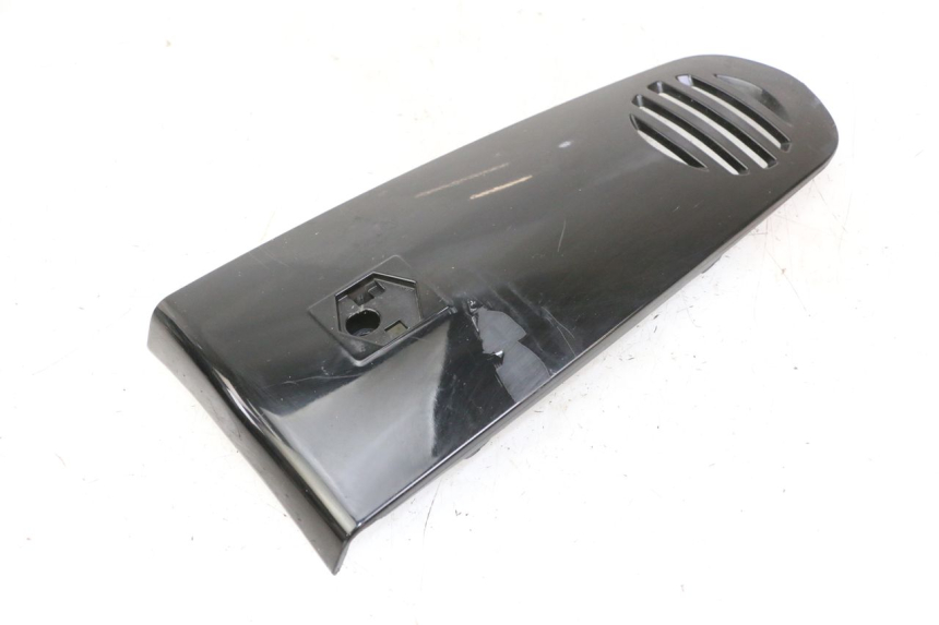 photo de FRONTVERKLEIDUNG OBEN PIAGGIO VESPA GRANTURISMO 200 (2004 - 2005)