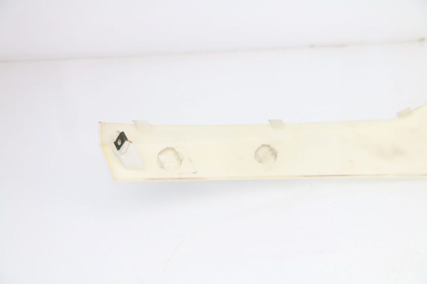 photo de FRONTVERKLEIDUNG OBEN RAZZO STEED 125 (2012 - 2018)