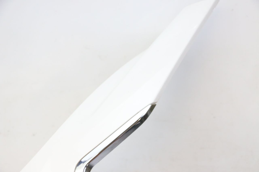 photo de OBERES VORDERTEIL PEUGEOT SATELIS 125 (2010 - 2012)